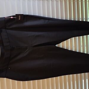 NWT Rafaella Lightweight Defined Waist Curvy Capri Black 16W